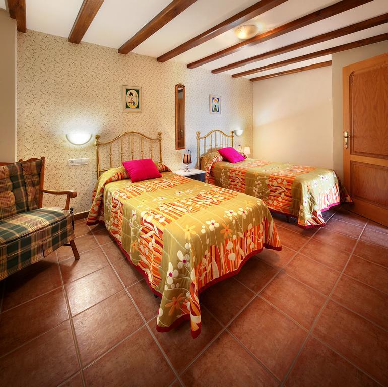 Apartamentos Bellavista Alquézar Pokoj fotografie